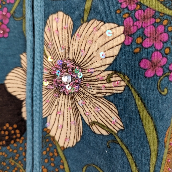 LE Rosee Embellished Floral Cardigan - Beautifully beaded Medium Seafoam… - Picture 3 of 14